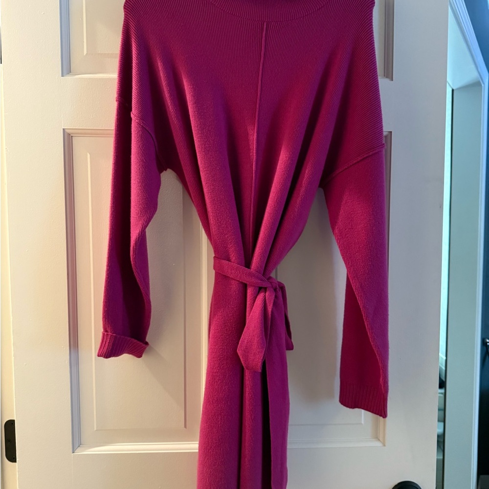 NWOT Vici Fuchsia Knit Dress